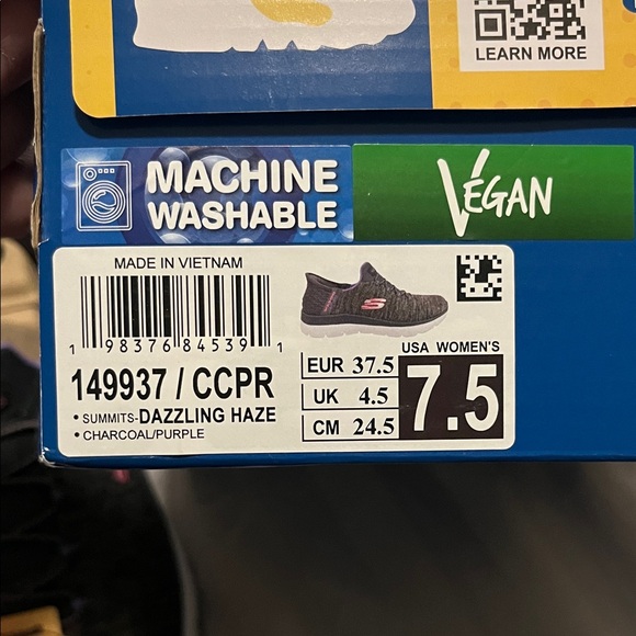 Skechers Woman’s Slip-On Shoes - Picture 2 of 7